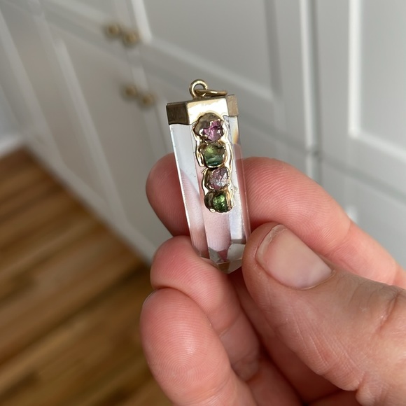 Quartz and tourmaline crystal pendant - Picture 3 of 4
